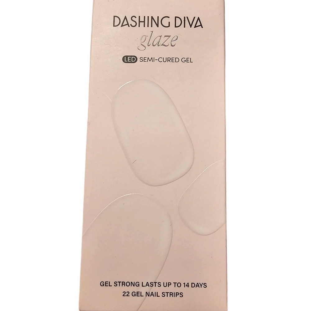 Dashing Diva Glaze Semi-Cured Gel & Mini LED Lamp•22 Nail Strips - Picture 3 of 5